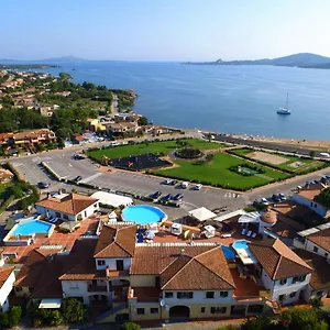 Riva Azzurra Apartahotel Cannigione