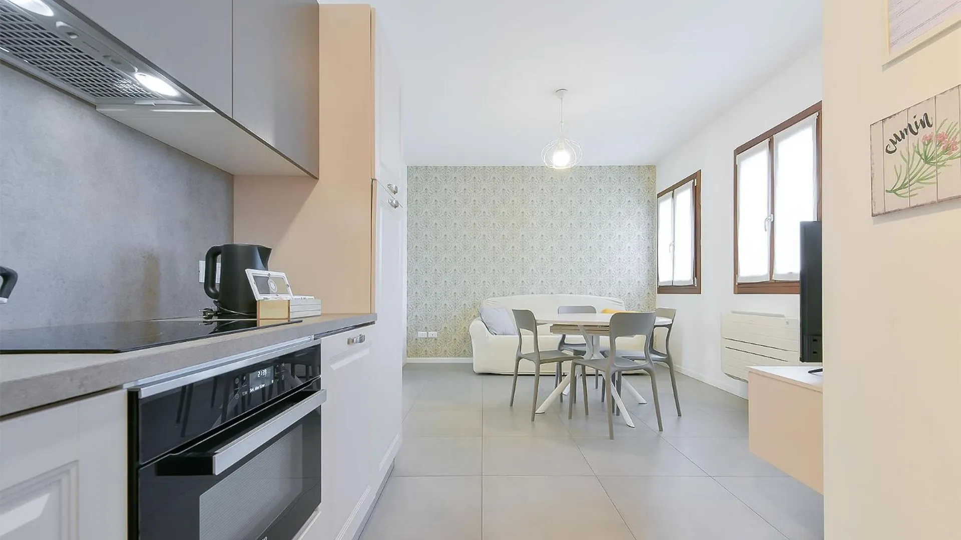 Queen Venice Fly Apartments Campalto Italia